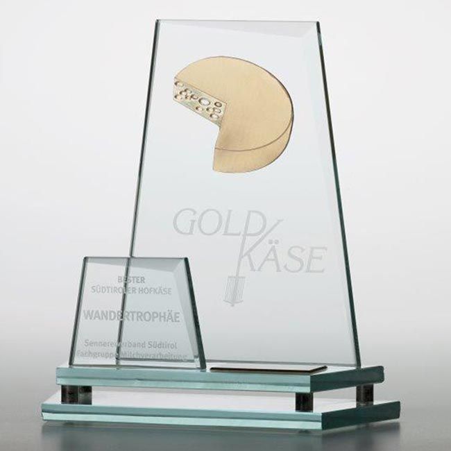 Prämiert mit GOLD "Bester Südtiroler Hofkäse" in der internationalen Vergleichsverkostung in Karlsruhe.