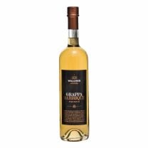 Grappa Barrique Primus, cremig, würzige Noten mit fruchtigen Nuancen und sanften Holz- und Vanillearomen.