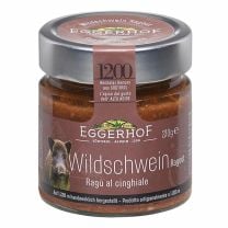 Wildschweinragout Sauce vom Eggerhof, herzhafter Geschmack authentischer Aromen der Südtiroler Küche.