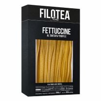 Fettuccine al Tartufo, hauchdünn gezogene Trüffelpasta aus Italien.