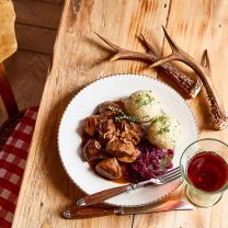 Hirschgulasch 500g