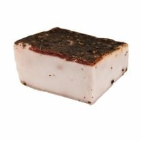 LEVONI Lardo zeichnet sich durch eine natürliche Würzung aus erlesenen Kräutern und Gewürzen aus, die dem Speck einen betörenden Duft verleihen und seinen aromatischen Geschmack ergänzen.