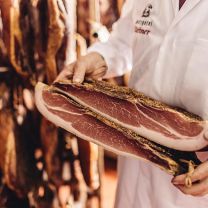 Speck aus Südtirol – Steiners Hausspeck Viertel à 1,13kg