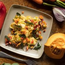 Frische Ravioli mit Kürbis & karamellisierte Zwiebel 250g