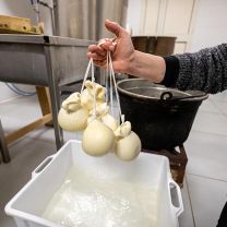 "Scamorza affumicata" Filata Käse geräuchert à 0,31kg
