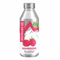 Himbeer-Skiwater in der praktisch wieder verschließbaren Alu-Flask