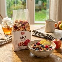 Bio Crunchy Knuspermüsli mit Beeren und Südtiroler Apfel 350g