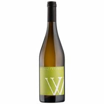 „W“ Weißburgunder vom Ansitz Rynnhof einen Südtiroler Weißwein mit Stil, Nachhaltigkeit und Substanz.