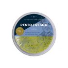 Pesto fresco Basilikum Genovese DOP von Casa di Pietro mit intensiver grüner Farbe und cremiger Textur.