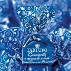 Tartufo blau bietet die perfekte Balance aus süßer Karamellschokolade und knackigen, gesalzenen Haselnüssen.