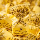 Tartufo Zenzero e Cannella – Ingwer-Zimt-Trüffelpralinen von Antica Torroneria Piemontese, handgemacht im Piemont.